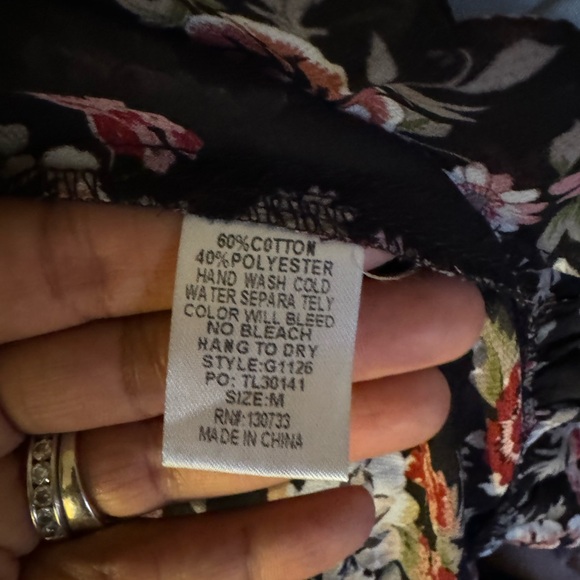 Umgee babydoll black floral top with ruffles size M - Picture 10 of 15